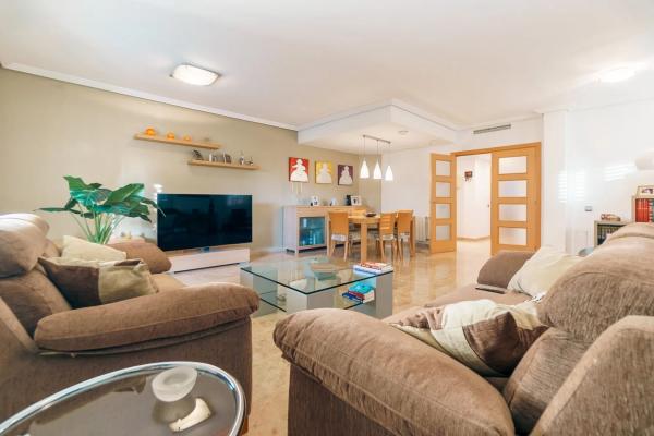 Chalet en Barrio Zona Sierra Helada