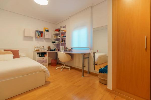 Chalet en Barrio Zona Sierra Helada