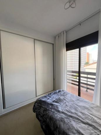 Casa independiente en avenida de París