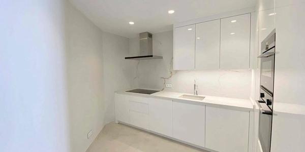 Chalet adosado en calle la Cala