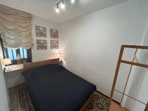 Chalet pareado en calle de Sant Vicent, 18