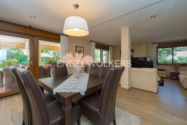 Casa independiente en avenida Doctor Severo Ochoa, 24