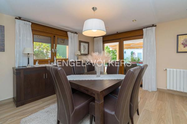 Casa independiente en avenida Doctor Severo Ochoa, 24