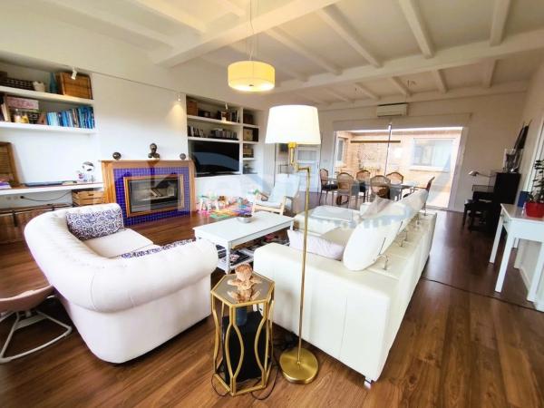 Casa independiente en calle Sorolla s/n