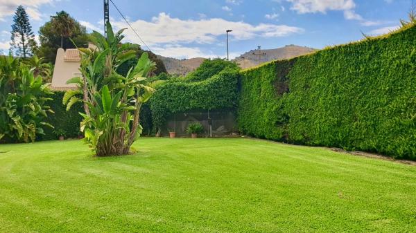 Casa independiente en avenida de Estocolmo, 5