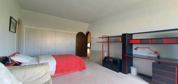 Casa independiente en avenida de Estocolmo, 5