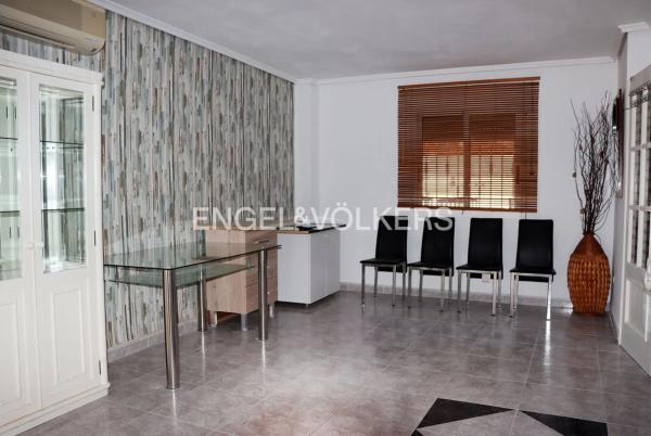 Chalet adosado en calle Rumanía