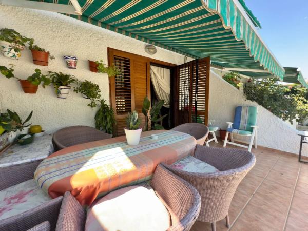 Chalet adosado en avenida de Inglaterra, 8