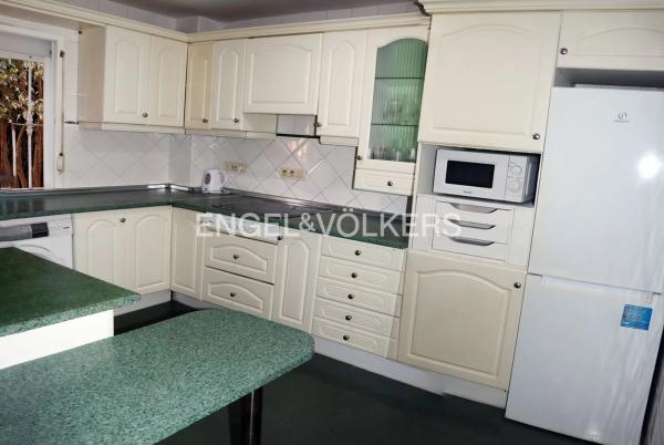 Chalet adosado en calle Rumanía