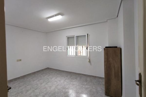 Chalet adosado en calle Rumanía