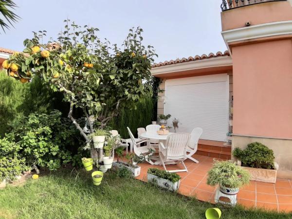 Chalet adosado en avenida de Malta, 10