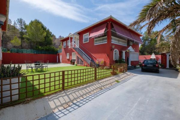 Casa independiente en camino del Repetidor, 14