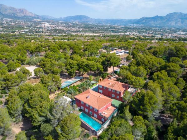 Casa independiente en camino del Repetidor, 14