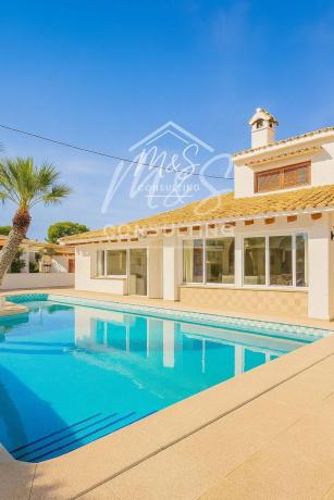 Chalet en avenida Doctor Severo Ochoa