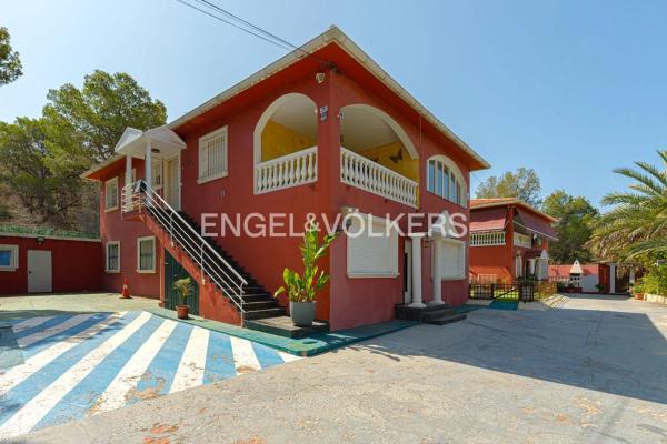 Casa independiente en camino del Repetidor, 14