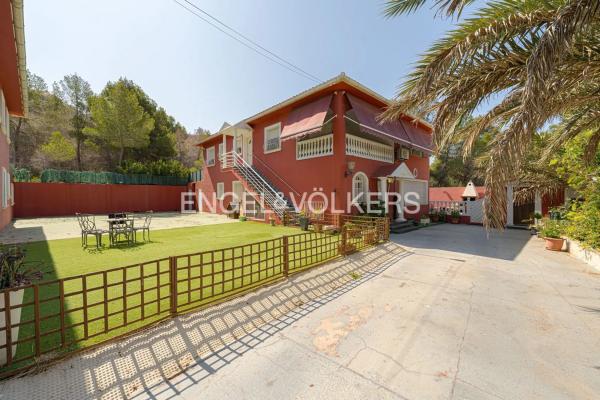 Casa independiente en camino del Repetidor, 14