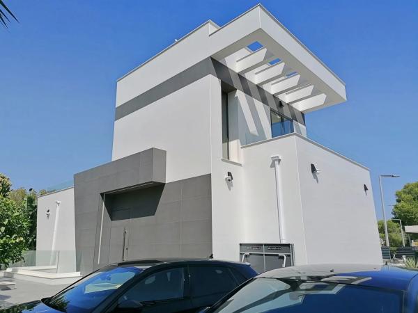 Casa independiente en calle Metge Josep Pérez Fuster, 4