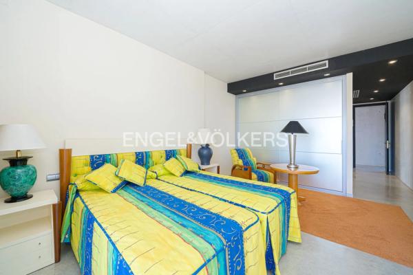 Casa independiente en calle Taywan