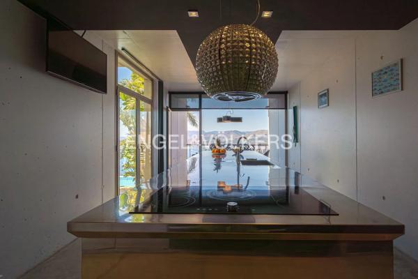 Casa independiente en calle Taywan