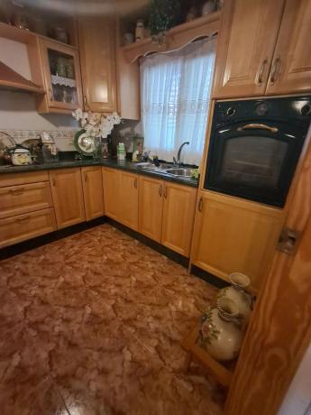 Chalet adosado en Av Inglaterra, 10