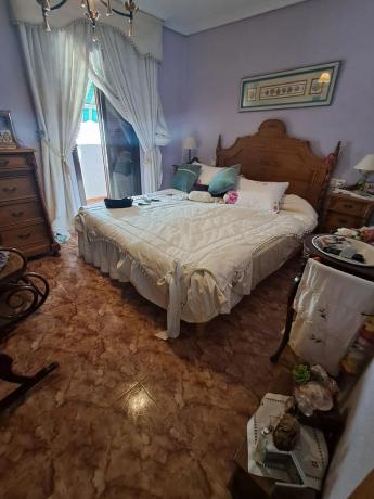 Chalet adosado en Av Inglaterra, 10