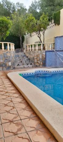 Casa independiente en calle Varsovia