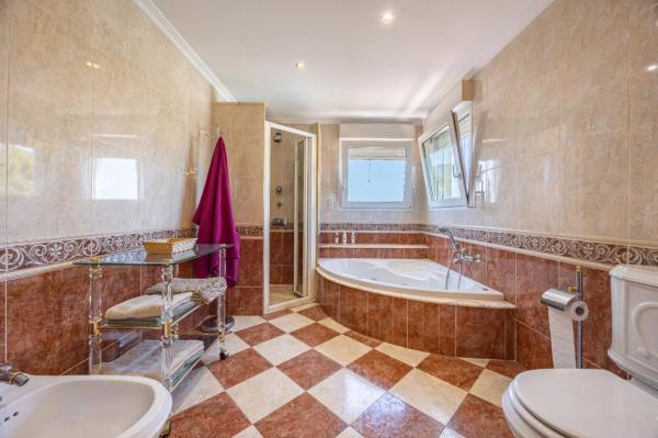 Chalet en calle Sorolla