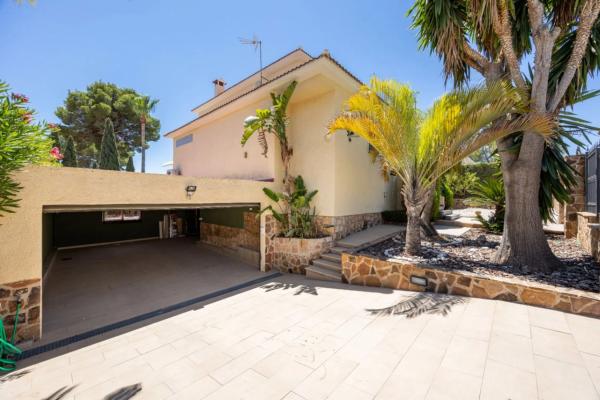 Chalet en calle Sorolla