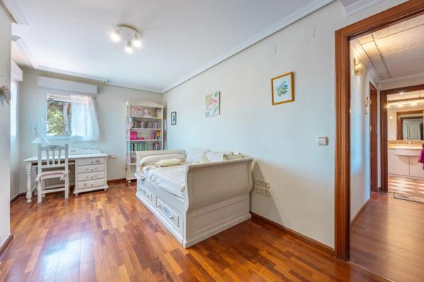 Chalet en calle Sorolla