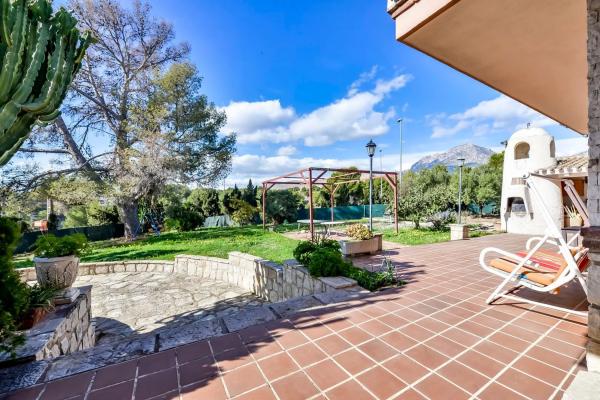 Chalet en Pueblo Levante