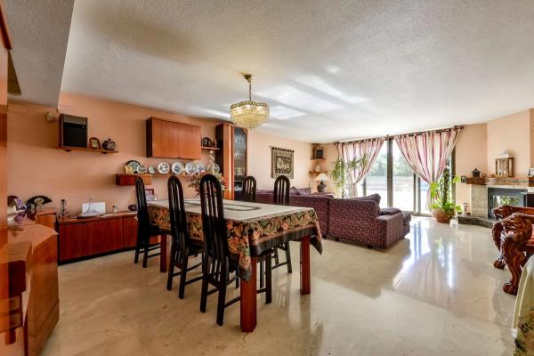 Chalet en Pueblo Levante