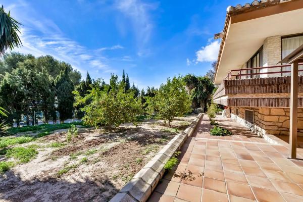 Chalet en Pueblo Levante