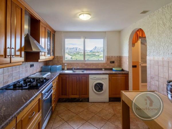 Chalet adosado en Urbanización la Almedia