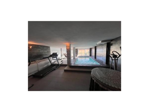 Casa independiente en Urbanización la Almedia