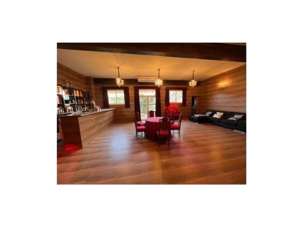 Casa independiente en Urbanización la Almedia