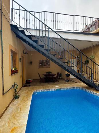 Chalet adosado en Urbanización la Almedia s/n