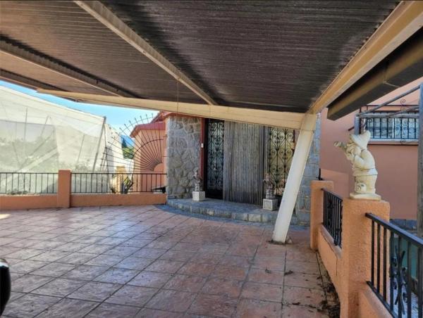 Casa independiente en carretera d'Alacant s/n