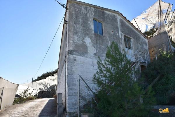 Finca rústica en calle del Fondo