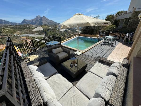 Casa independiente en Urbanización la Almedia, 25