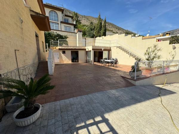 Casa independiente en Urbanización la Almedia, 25