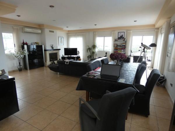 Casa independiente en Urbanización la Almedia