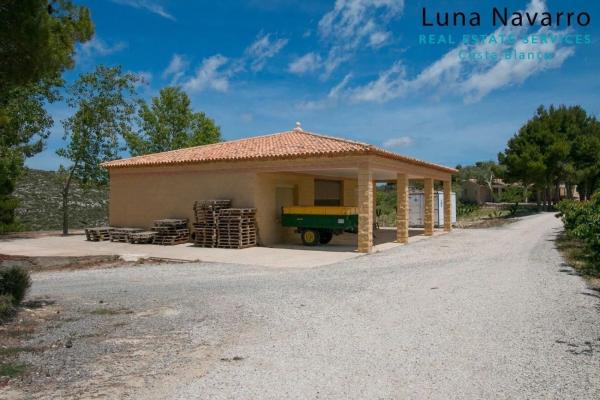 Finca rústica en via sense nom