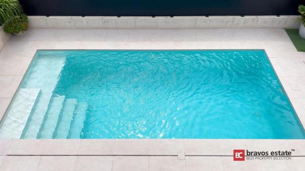 Casa independiente en calle de Xile