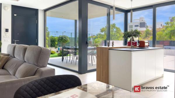 Casa independiente en calle de Xile