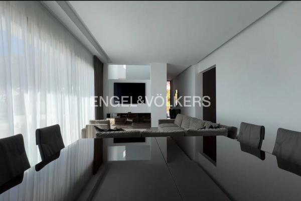 Casa independiente en calle Viena, 36