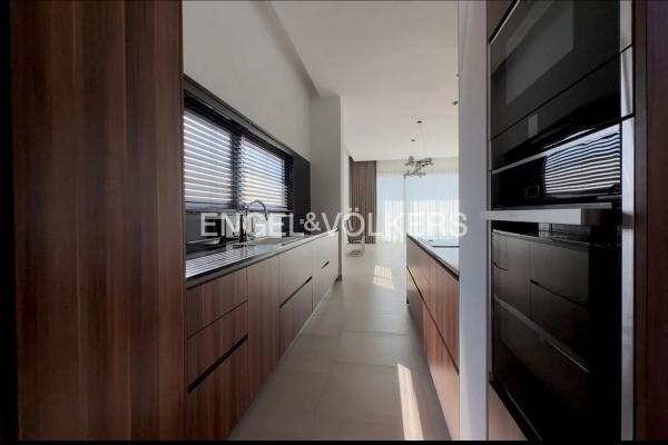 Casa independiente en calle Viena, 36