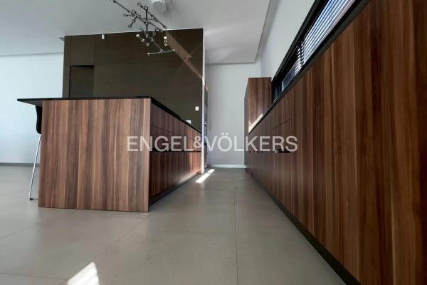 Casa independiente en calle Viena, 36