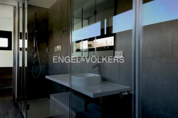 Casa independiente en calle Viena, 36