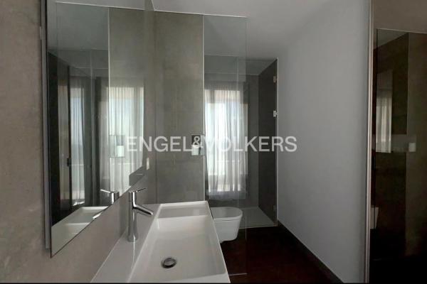 Casa independiente en calle Viena, 36