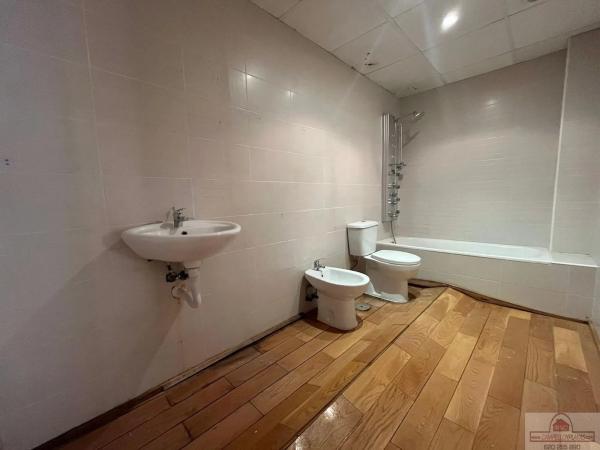 Chalet adosado en avenida Mimosas